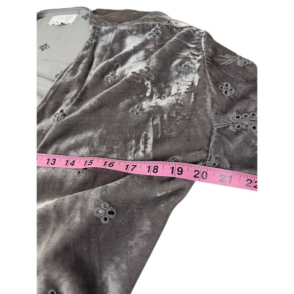 Johnny Was Jade Axel Velvet Silk Eyelet Kimono XS Whimsigoth Vintage Inspired - Picture 12 of 16